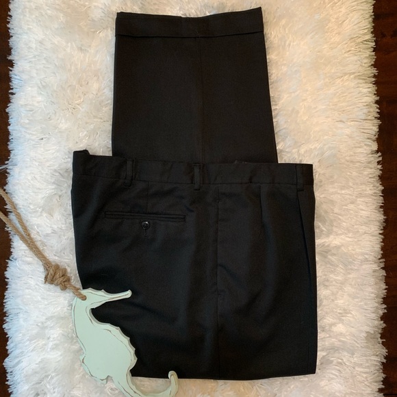 Other - Breakwater 46x32 Black Pleated/Cuffed Dress Pants